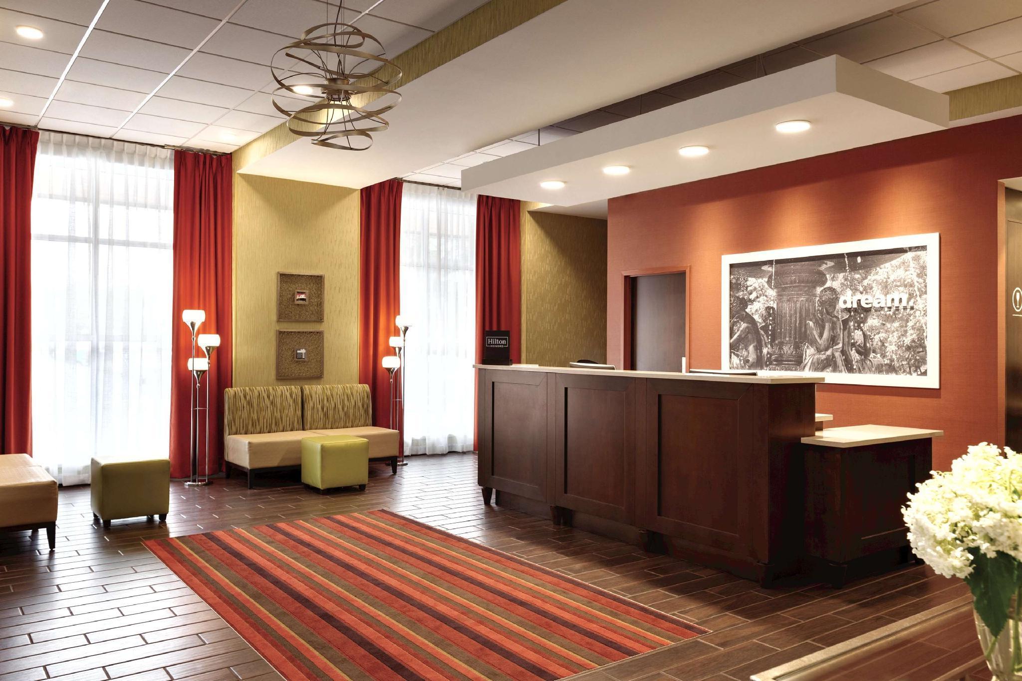 Hampton Inn, St. Albans Vt Extérieur photo