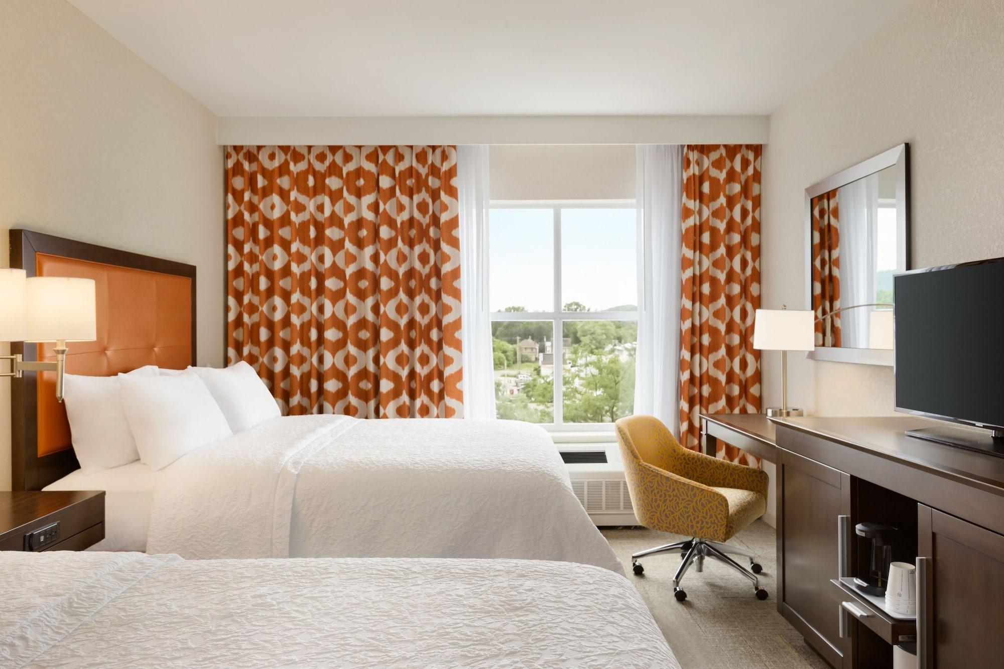 Hampton Inn, St. Albans Vt Extérieur photo