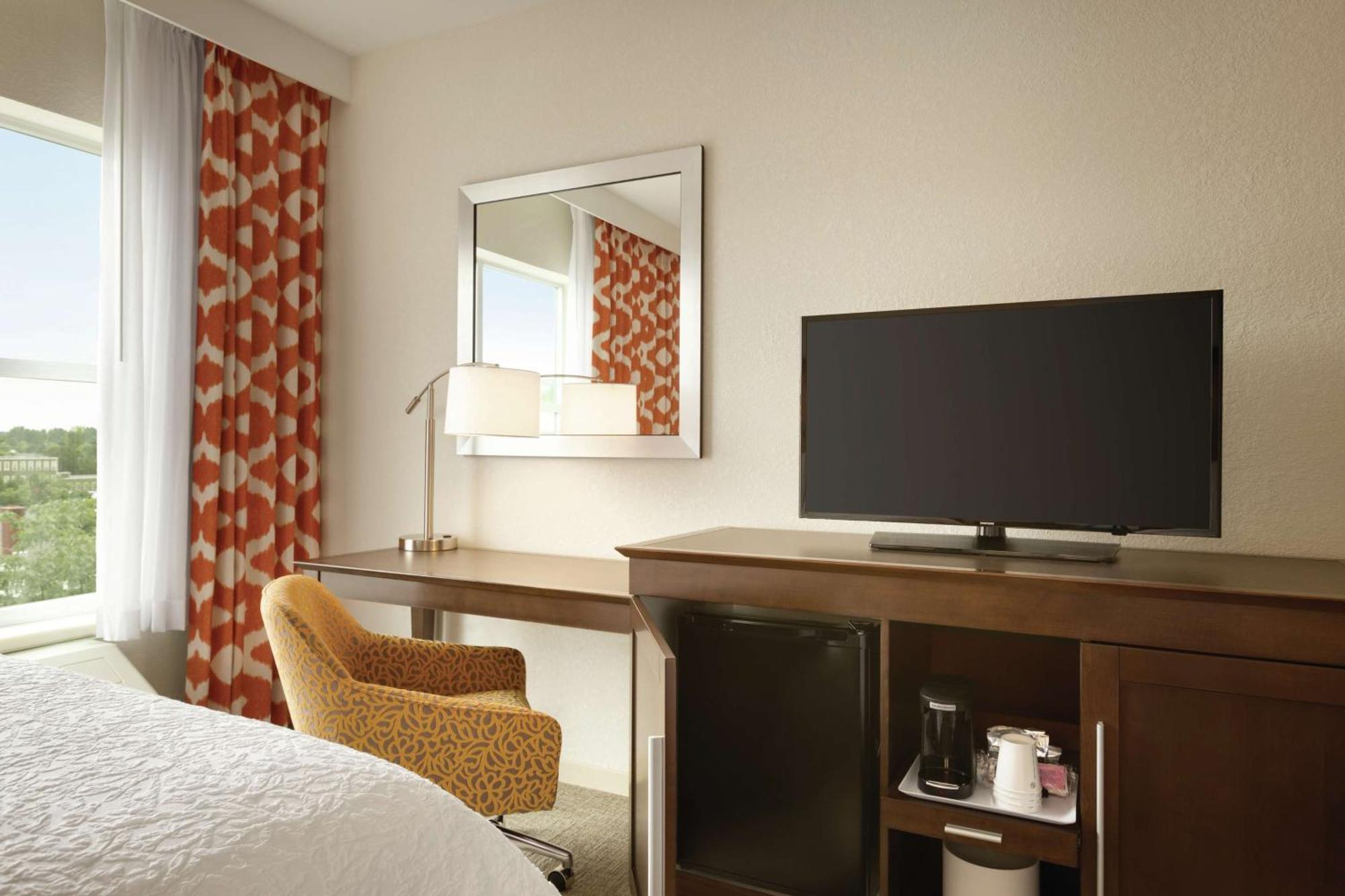 Hampton Inn, St. Albans Vt Extérieur photo